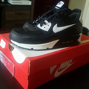 Women's Nike Air Max